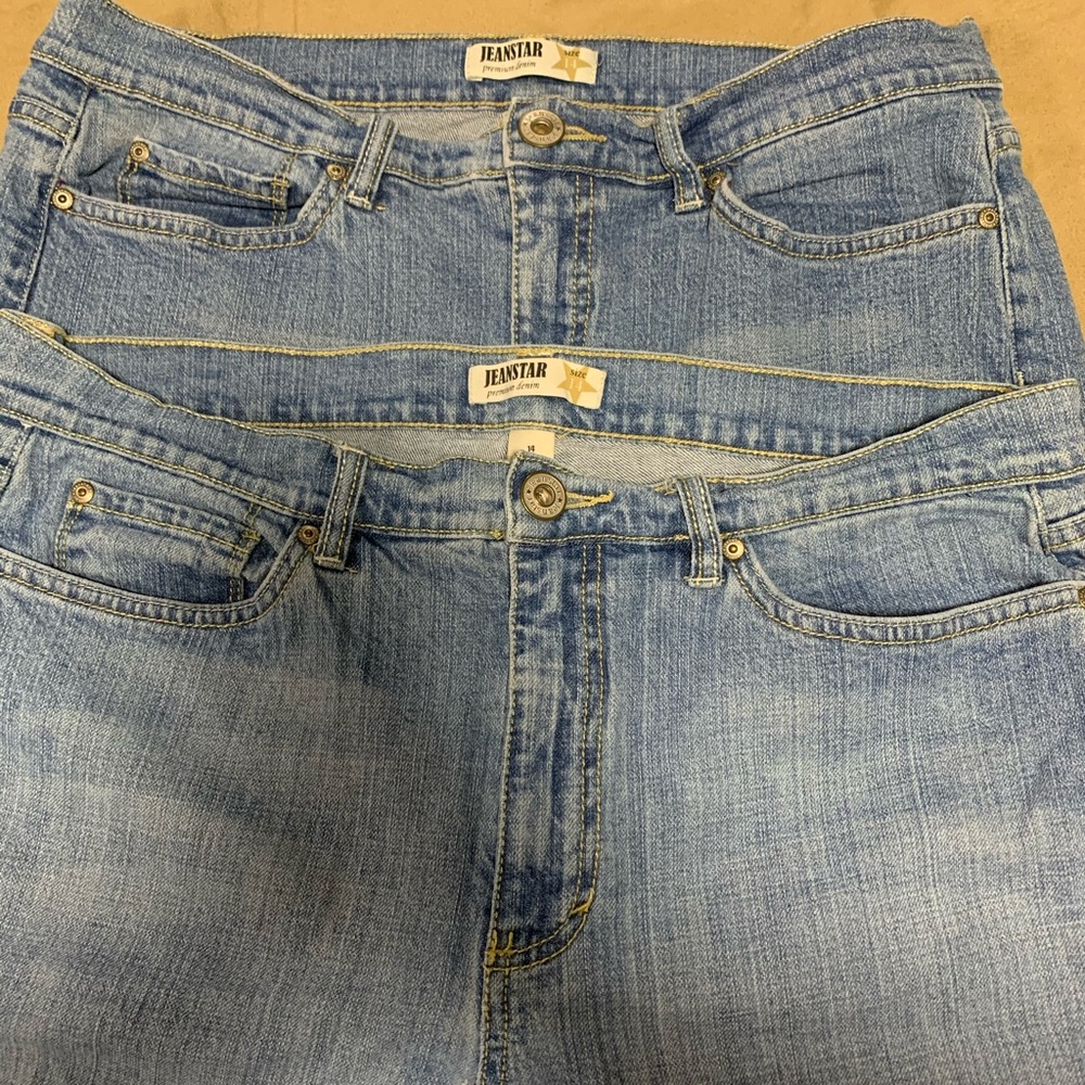 Women’s size 14 Denim jeans (2) pairs